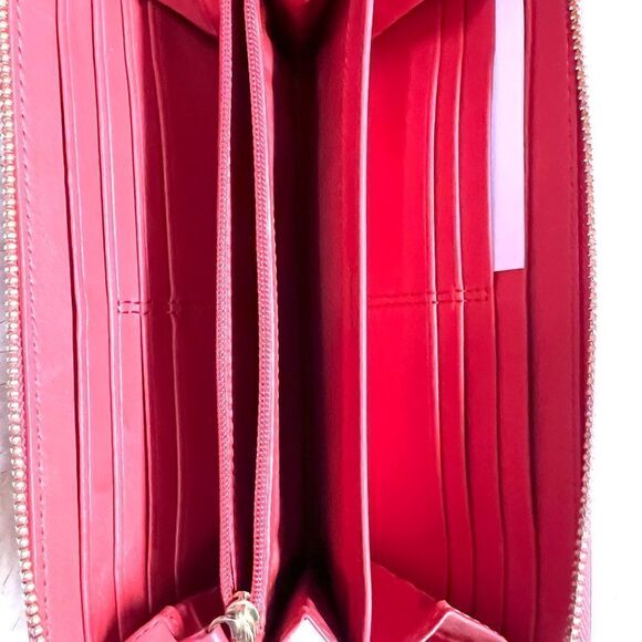 ➡️Coach Wallet Patent Leather Zip Arround Wallet - Picture 6 of 8